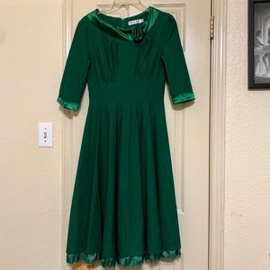 Emerald green rock-a-billy dress. Size 10 US
